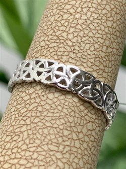 *Кольцо р.17 Триглав цв Белое арт. 1000058-683 (вес 2,39 г) - фото 124971 *Кольцо р.17 Триглав цв Белое арт. 1000058-683 (вес 2,39 г) - фото 124971