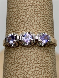 *Кольцо р.17,5 Танзанит цв Красное арт. К1167-108-983 вес 1,43 г - фото 126344 *Кольцо р.17,5 Танзанит цв Красное арт. К1167-108-983 вес 1,43 г - фото 126344