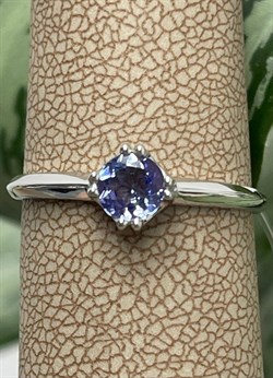 *Кольцо р.18 Танзанит цв Белое арт. К1171-208-119 вес 1,28 г - фото 126799 *Кольцо р.18 Танзанит цв Белое арт. К1171-208-119 вес 1,28 г - фото 126799