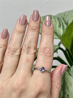 *Кольцо р.18 Танзанит цв Белое арт. К1171-208-119 вес 1,28 г - фото 126802 *Кольцо р.18 Танзанит цв Белое арт. К1171-208-119 вес 1,28 г - фото 126802