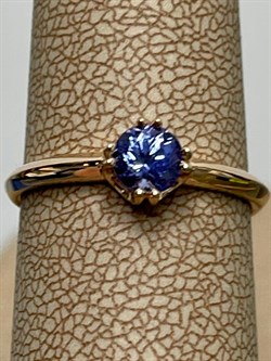 *Кольцо р.17,5 Танзанит цв Красное арт. К1171-108-614 вес 1,49 г - фото 127243 *Кольцо р.17,5 Танзанит цв Красное арт. К1171-108-614 вес 1,49 г - фото 127243