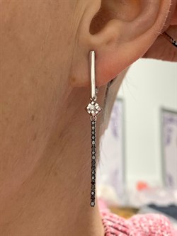 *Серьги Белый бр Черный бр цв Белое арт. С1232-225-636 вес 3,45 г - фото 130536 *Серьги Белый бр Черный бр цв Белое арт. С1232-225-636 вес 3,45 г - фото 130536