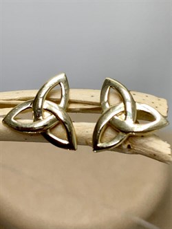 *Пусеты Триглав цв Лимонное арт. 2001070-956 (вес 1,5 г) - фото 131889 *Пусеты Триглав цв Лимонное арт. 2001070-956 (вес 1,5 г) - фото 131889