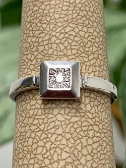 *Кольцо р.16,5 Белый бр цв Белое арт. 13383-200-293 вес 1,74 г - фото 131928