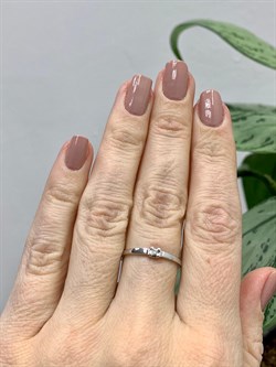 *Кольцо р.17,5 Белый Бр цв Белое арт. К1476-220-996 вес 0,96 г - фото 132889