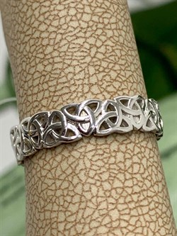 *Кольцо р.20 Триглав цв Белое арт. 1000058-831 (вес 2,82 г) - фото 133375 *Кольцо р.20 Триглав цв Белое арт. 1000058-831 (вес 2,82 г) - фото 133375