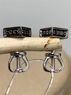 *Пусеты Черный Бр цв Белое арт. С00825-205-647 вес 2,11 г - фото 133715