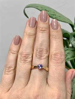 *Кольцо р.17,5 Танзанит цв Красное арт. 1-107-254-31-941 вес 2,03 г - фото 134848 *Кольцо р.17,5 Танзанит цв Красное арт. 1-107-254-31-941 вес 2,03 г - фото 134848