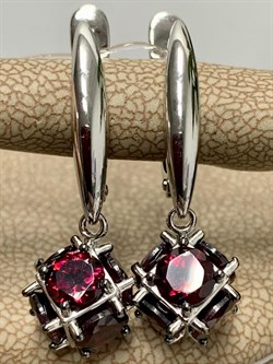 *Серьги Родолит Мозамбик арт. С1025Ю/Ag-607/9-272 вес 5,15 г - фото 137129 *Серьги Родолит Мозамбик арт. С1025Ю/Ag-607/9-272 вес 5,15 г - фото 137129