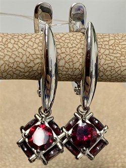 *Серьги Родолит Мозамбик арт. С1025Ю/Ag-607/9-272 вес 5,15 г - фото 137133 *Серьги Родолит Мозамбик арт. С1025Ю/Ag-607/9-272 вес 5,15 г - фото 137133