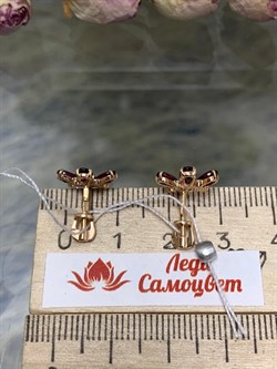 *Пусеты Цветы Родолит Мозамбик цв Красное арт. 02-3393-00-210-1110-47-137 вес 2,34 г - фото 138105 *Пусеты Цветы Родолит Мозамбик цв Красное арт. 02-3393-00-210-1110-47-137 вес 2,34 г - фото 138105