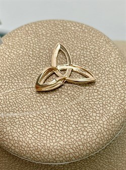 *Подвеска Триглав цв Красное арт. 3000243-970 (вес 1,22 г) - фото 142079 *Подвеска Триглав цв Красное арт. 3000243-970 (вес 1,22 г) - фото 142079