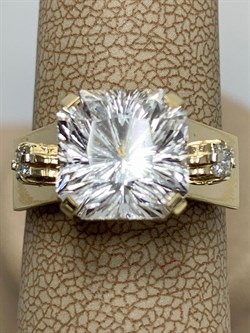 *Кольцо р.17,5 Белый Топаз цв Лимонное, арт. 01.03095-5,21 (вес 5,21 г) - фото 146440 *Кольцо р.17,5 Белый Топаз цв Лимонное, арт. 01.03095-5,21 (вес 5,21 г) - фото 146440