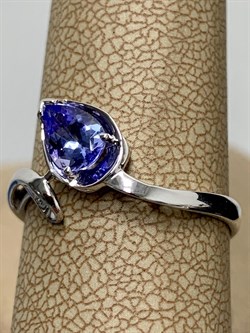 *Кольцо р.18,5 Танзанит цв Белое арт 1-206468-00-31-881 вес 2,05 г - фото 150046