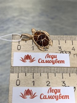 *Подвеска Янтарная Черепашка Коньячный Янтарь цв Красное арт. 03-3002-00-271-1110-46-700 вес 1,91 г - фото 151063 *Подвеска Янтарная Черепашка Коньячный Янтарь цв Красное арт. 03-3002-00-271-1110-46-700 вес 1,91 г - фото 151063
