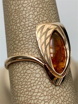*Кольцо р.18 Кофе Янтарь цв Красное арт. 01-5045-01-271-1110-46-019 вес 2,18 г - фото 151412