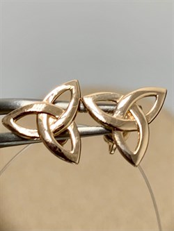 *Пусеты Триглав цв Красное арт. 2001069-932 (вес 1,54 г) - фото 161207 *Пусеты Триглав цв Красное арт. 2001069-932 (вес 1,54 г) - фото 161207