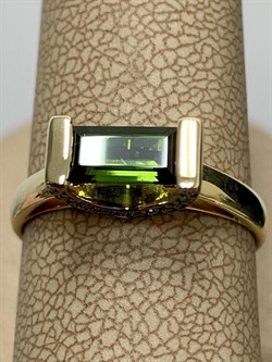 *Кольцо р.18 Зеленый Турмалин цв Лимонное арт. 1-107-664-55-706 (вес 4 г) - фото 163992 *Кольцо р.18 Зеленый Турмалин цв Лимонное арт. 1-107-664-55-706 (вес 4 г) - фото 163992