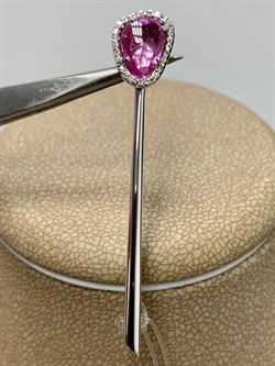 *Брошь Розовый Сапфир цв Белое арт 7-270336-02-45-243 вес 2,56 г - фото 165747 *Брошь Розовый Сапфир цв Белое арт 7-270336-02-45-243 вес 2,56 г - фото 165747