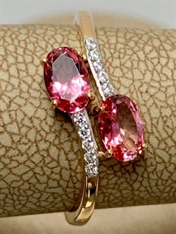 *Кольцо р.18 Розовый Топаз цв Красное арт. К122-6110ТРзк-077 вес 2,12 г - фото 168038 *Кольцо р.18 Розовый Топаз цв Красное арт. К122-6110ТРзк-077 вес 2,12 г - фото 168038