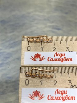 *Серьги Каффы Белый Фианит цв Красное арт. С132-2961-130 вес 1,98 г - фото 170953