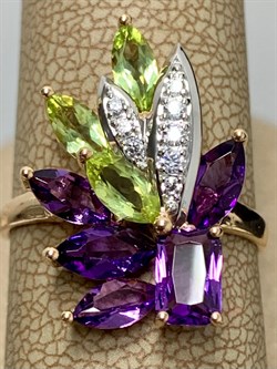 *Кольцо р.17,5 Аметист Хризолит Микс цв Красное арт. К122-5064М3-120 вес 3,32 г - фото 171348