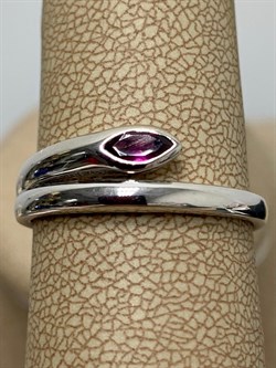 *Кольцо р.20 Змейка Родолит арт. SM-R02899-X-W-lil-X-X-582 вес 2,97 г - фото 172619 *Кольцо р.20 Змейка Родолит арт. SM-R02899-X-W-lil-X-X-582 вес 2,97 г - фото 172619