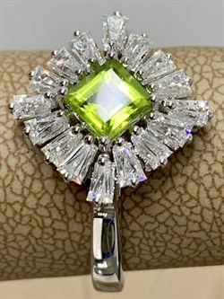 *Кольцо р.19 Хризолит арт. SM-R02896-X-W-S-X-W-469 вес 3,61 г - фото 172890 *Кольцо р.19 Хризолит арт. SM-R02896-X-W-S-X-W-469 вес 3,61 г - фото 172890