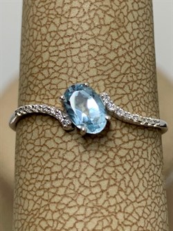 *Кольцо р.18 Голубой Топаз цв Белое арт. К220-1481Т-496 вес 0,94 г - фото 173156