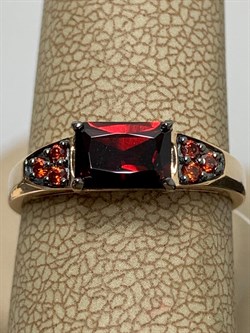 *Кольцо р.17 Гранат Пироп цв Красное арт. К124-5626ГрФ-322 вес 1,77 г - фото 173303