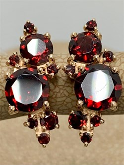 *Серьги Гранат Пироп цв Красное арт. С120-1373Гр-308 вес 3,23 г - фото 173448