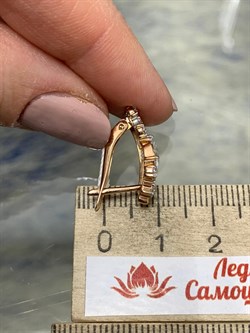 *Серьги Белый Фианит цв Красное 10-02-000S-26226-601 Вес 3,52 г - фото 175970 *Серьги Белый Фианит цв Красное 10-02-000S-26226-601 Вес 3,52 г - фото 175970