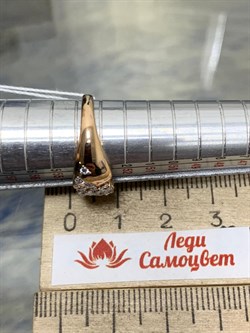 *Кольцо р.17 Белый Фианит цв Красное 20-02-000S-26231-675 Вес 2,2 г - фото 176044