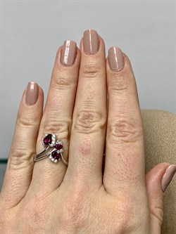 *Кольцо р.17 Родолит арт. SM-R02917-X-W-lil-X-W-323 вес 3,48 г - фото 176861