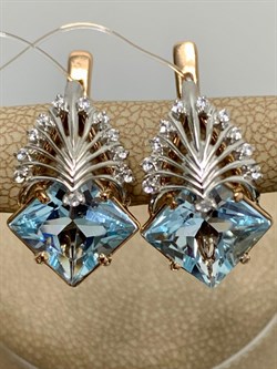 *Серьги Голубой Топаз цв Красное арт. 12548-072 вес 7,99 г - фото 177258 *Серьги Голубой Топаз цв Красное арт. 12548-072 вес 7,99 г - фото 177258