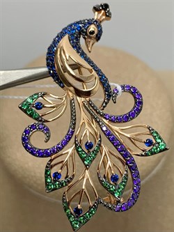 *Брошь Павлин Фианит Микс цв Красное арт. 04-0120-03-404-1110-52-251 вес 5,14 г - фото 177824