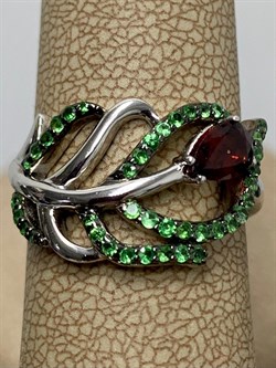 *Кольцо р.17 Гранат Пироп Цаворит арт. SM-R02912-X-WB-PG-X-Gg-587 вес 3,52 г - фото 178941