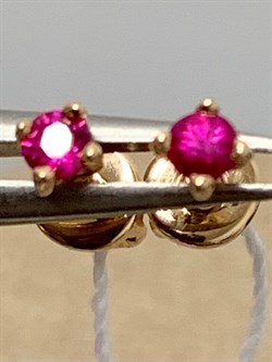 *Пусеты Рубин цв Красное арт. 284 24-110-442 вес 0,84 г - фото 180974 *Пусеты Рубин цв Красное арт. 284 24-110-442 вес 0,84 г - фото 180974