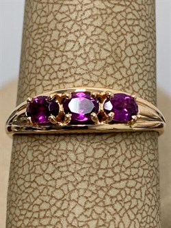 *Кольцо р.17,5 Родолит цв Красное арт. 1450031-528 вес 1,85 г - фото 181023 *Кольцо р.17,5 Родолит цв Красное арт. 1450031-528 вес 1,85 г - фото 181023