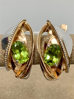 *Серьги Хризолит цв Красное, Белое арт. 02-4036-00-205-1111-46-611 вес 4,59 г - фото 182940 *Серьги Хризолит цв Красное, Белое арт. 02-4036-00-205-1111-46-611 вес 4,59 г - фото 182940