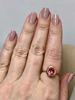 *Кольцо р.18 Розовый Топаз цв Красное арт. 10330239-686 вес 2,09 г - фото 185437