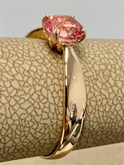 *Кольцо р.18 Розовый Топаз цв Красное арт. 10310097-728 вес 2,25 г - фото 185471