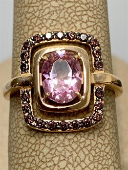 *Кольцо р.17,5 Розовый Топаз цв Красное арт. 1310531-741 вес 3,8 г - фото 185496 *Кольцо р.17,5 Розовый Топаз цв Красное арт. 1310531-741 вес 3,8 г - фото 185496