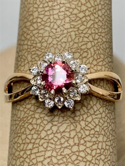 *Кольцо р.18,5 Розовый Топаз цв Красное арт. 10330683-603 вес 3,38 г - фото 185533 *Кольцо р.18,5 Розовый Топаз цв Красное арт. 10330683-603 вес 3,38 г - фото 185533