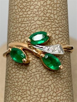 *Кольцо р.17 Изумруд цв Красное арт. 1830413-107 вес 1,85 г - фото 186446