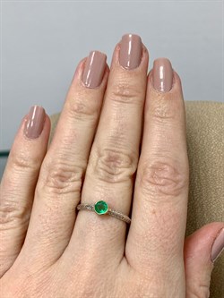 *Кольцо р.17,5 Изумруд цв Красное арт. 1830214-123 вес 1,23 г - фото 186459