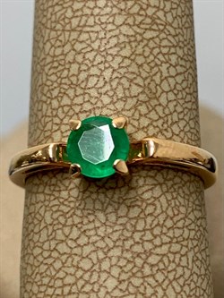 *Кольцо р.17,5 Изумруд цв Красное арт. 1831058-923 вес 1,88 г - фото 186521