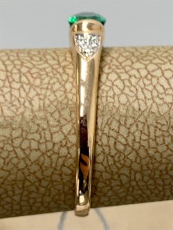 *Кольцо р.17,5 Изумруд цв Красное арт. 1833380-016 вес 1,4 г - фото 186532 *Кольцо р.17,5 Изумруд цв Красное арт. 1833380-016 вес 1,4 г - фото 186532