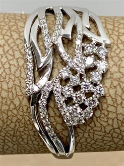 *Кольцо р.20 Белый Бр цв Белое арт. 1-107-495-239 вес 2,32 г - фото 187591