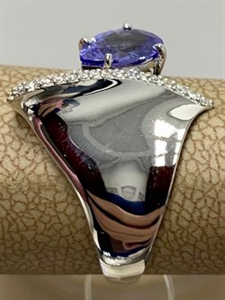 *Кольцо р.18 Танзанит цв Белое арт. 1-107-368-31-784 (вес 3,28 г) - фото 188515